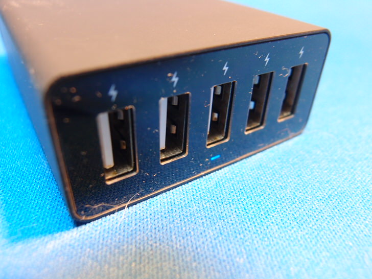 Inateck 40Ｗ 5ポート USB急速充電器