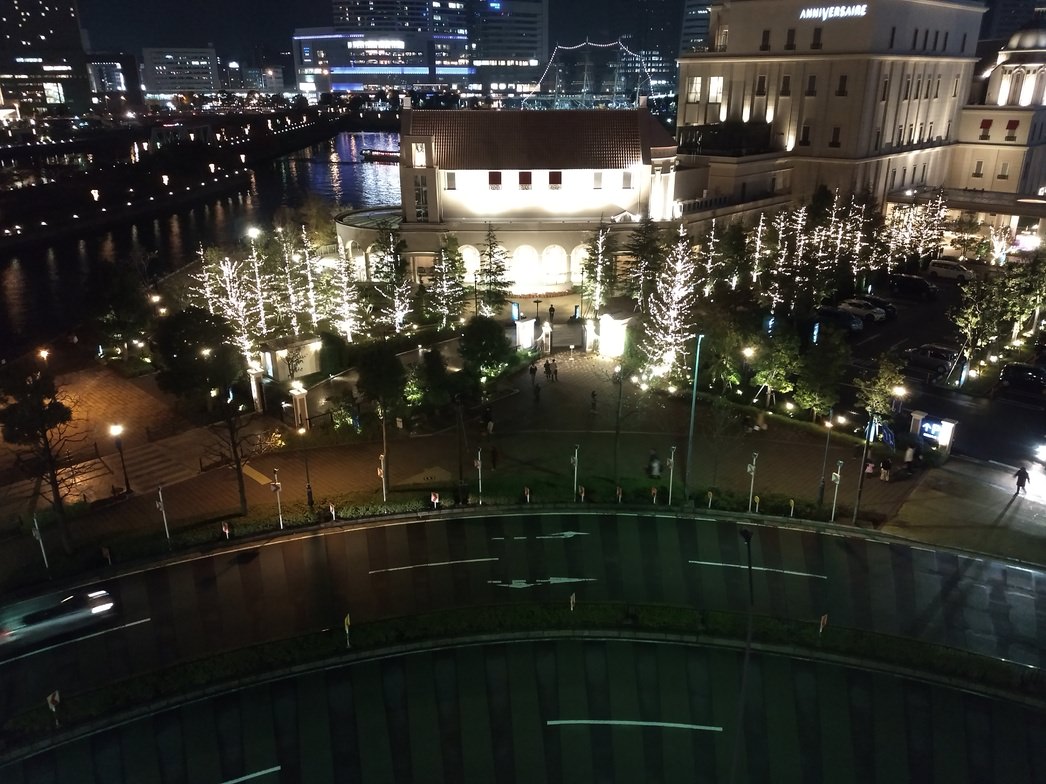 横浜ラ・サルサから見る夜景